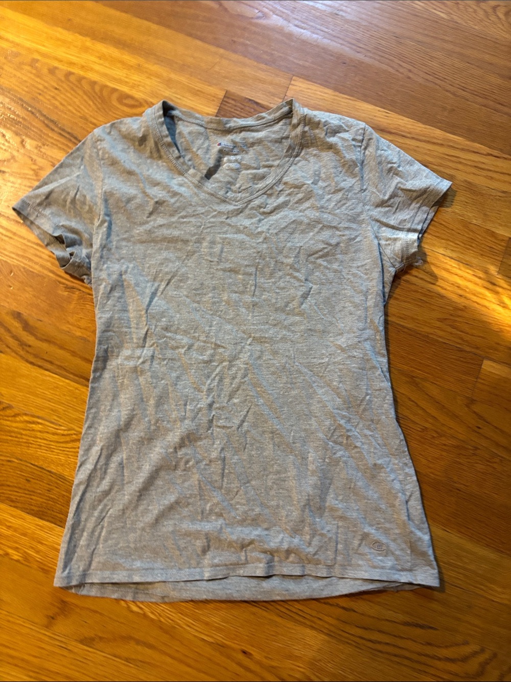 Champion Women's Light Gray V-Neck Short Sleeve Tee